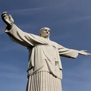 christ the redeemer statue