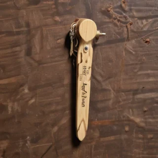 clothespin