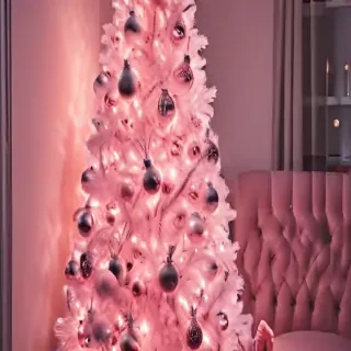 pink christmas aesthetic wallpaper