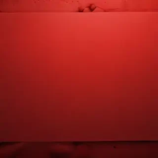 red blank background