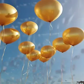 golden balloons