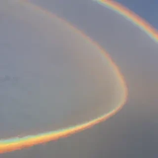 rainbow back round