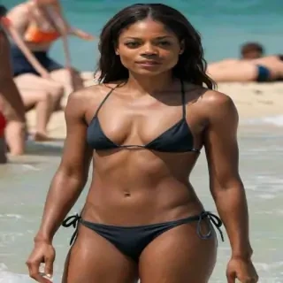 naomie harris bikini