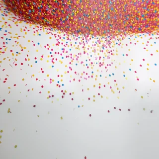 confetti graphic