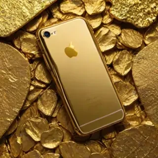gold iphone wallpaper