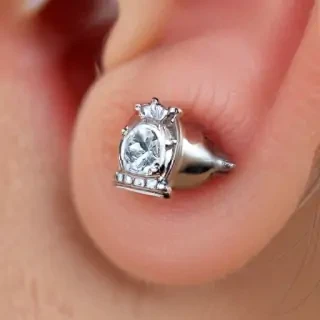 kings crown piercing