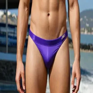 shemale bikini bulge