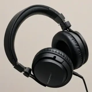 headphone pic