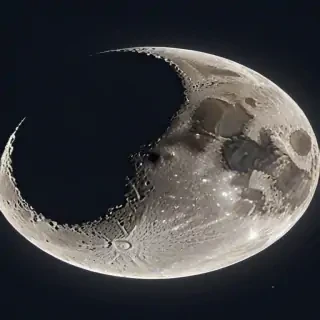 crescent moon png