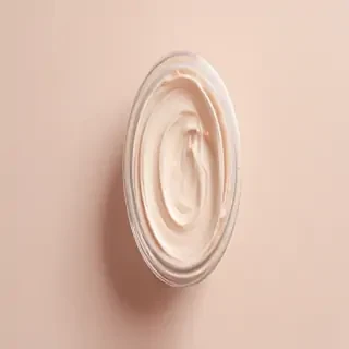 aesthetic cream background