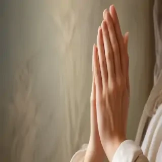 praying hands wallpaper