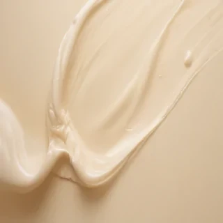 aesthetic cream background