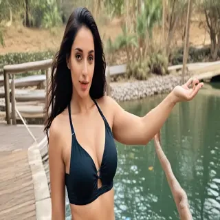 nora fatehi bikini