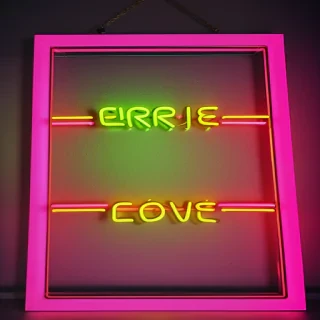 neon frame