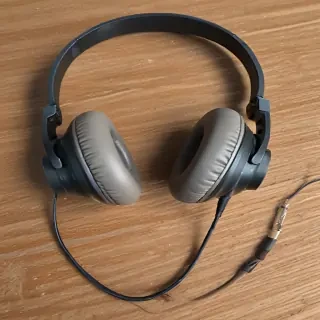 headphone pic