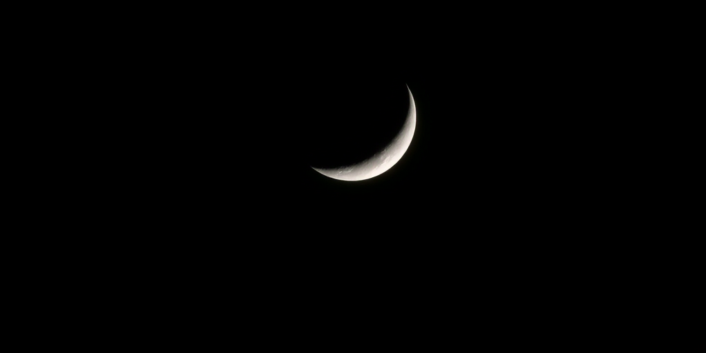 crescent moon transparent background