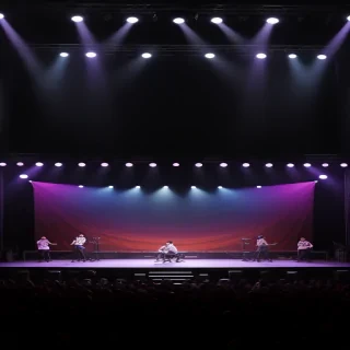 stage bg