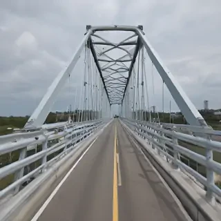 bikini bridge