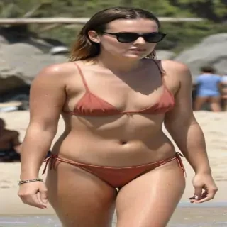Tallulah Willis in bikini