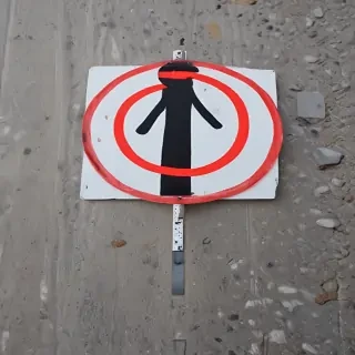 female sign