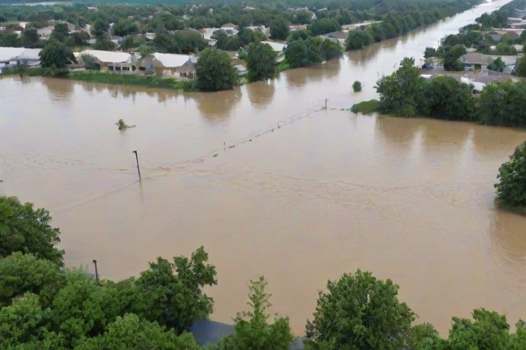 pic of a flood