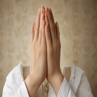 praying hands wallpaper