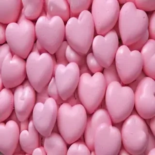 pink hearts aesthetic