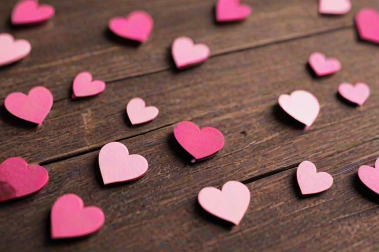 cute wallpapers with hearts