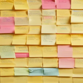 sticky note background
