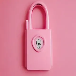 pink lock screen
