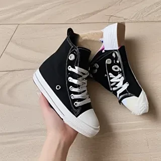 aesthetic shoes wallpaper