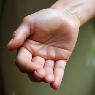 hospital patient hand pic