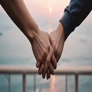 couple holding hands aesthetic