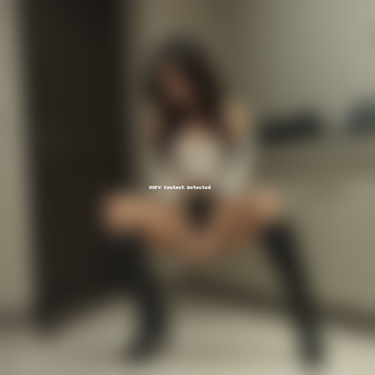 selena gomez boots only murders in the building
