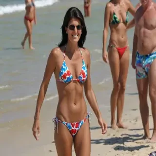 nikki haley bikini
