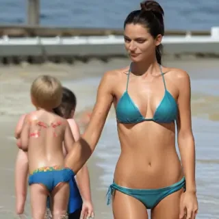 odette yustman bikini