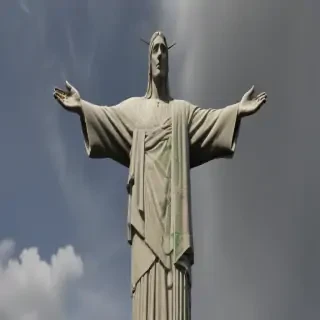 christ the redeemer statue
