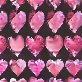 pink hearts aesthetic