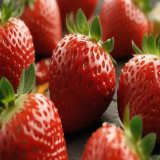 strawberry desktop wallpaper