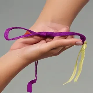 tying png