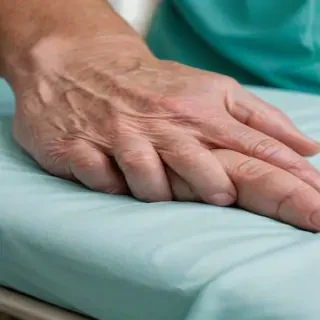 hospital patient hand pic