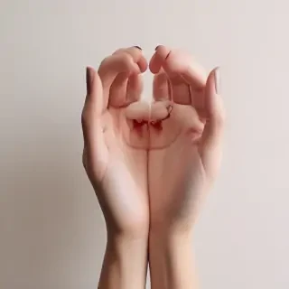 hand heart aesthetic