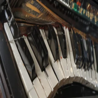 piano keys