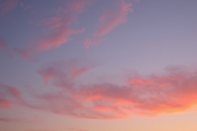 cute aesthetic wallpapers for phones