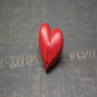 broken heart .png
