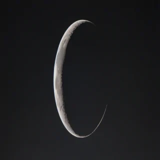 crescent moon transparent background