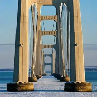 mackinac bridge