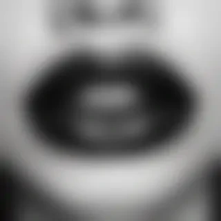 lips clipart black and white