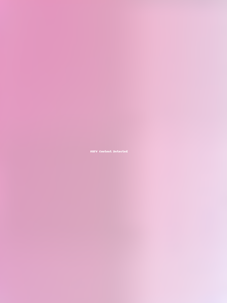 Abstract Gradient Background Featuring Soft Pink Tones and Blurred Effects
