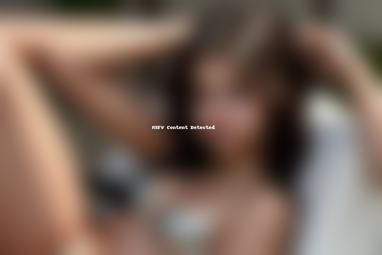 selena gomez is latina